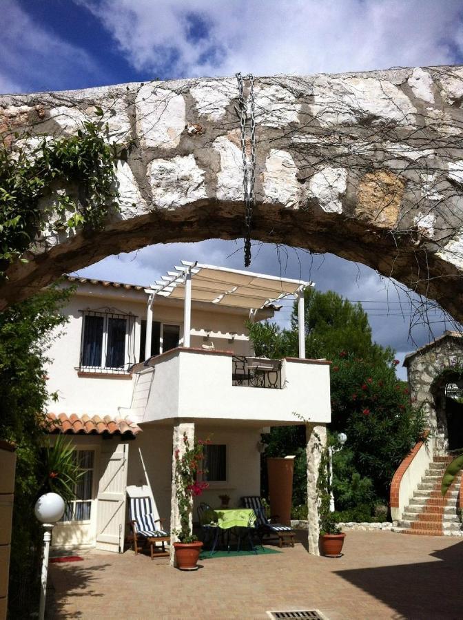 Sea View Front Beach Apartment Deluxe Near Nice Airport Cagnes-sur-Mer Exteriér fotografie